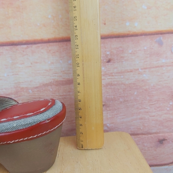 NATURALIZER Kari leather with canvas accents heeled red sandals size 8.5… - Picture 14 of 16